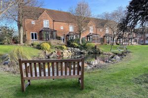 Estate Grounds- click for photo gallery